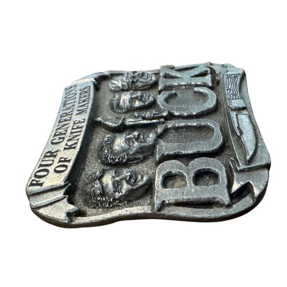 Buck Knives Collectible Belt Buckle Four Generations Knife Makers Smoky Mt. Pewt - Picture 6 of 6